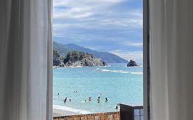 Benvenuto Beach House
